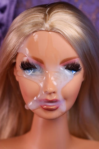 cumshotbarbie